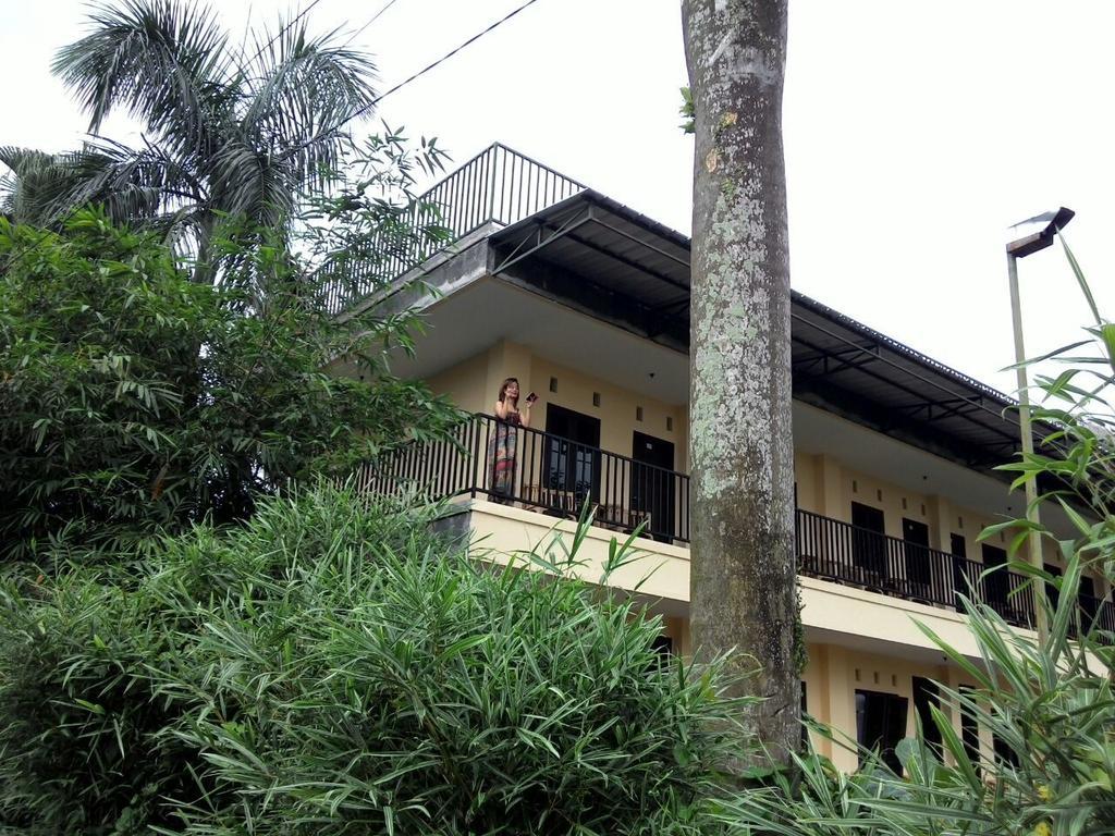 Hotel Cemerlang บาตูราเดน ห้อง รูปภาพ