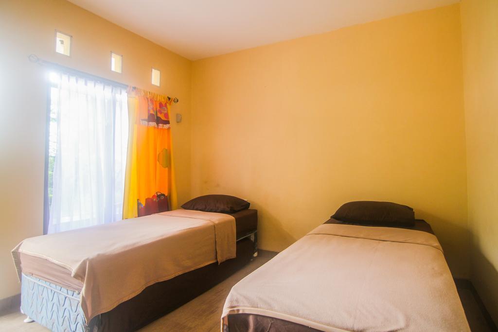 Hotel Cemerlang บาตูราเดน ห้อง รูปภาพ